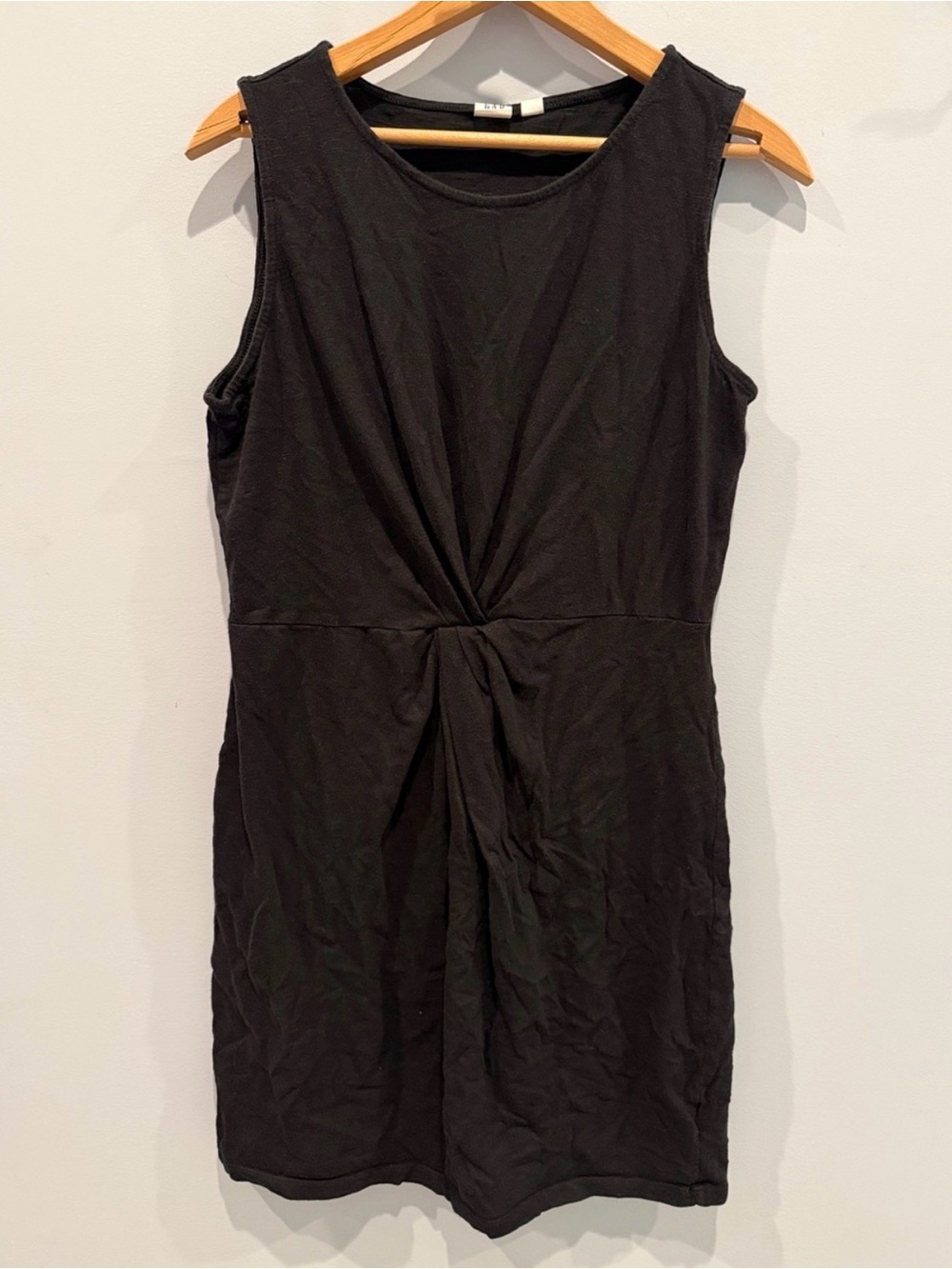 GAP Black Sleeveless Twist-Front Dress
